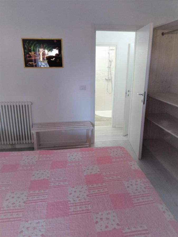 Garden Belvedere B&B Торболе Экстерьер фото
